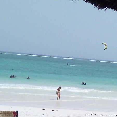 Aqua Resort Playa de Diani Exterior foto