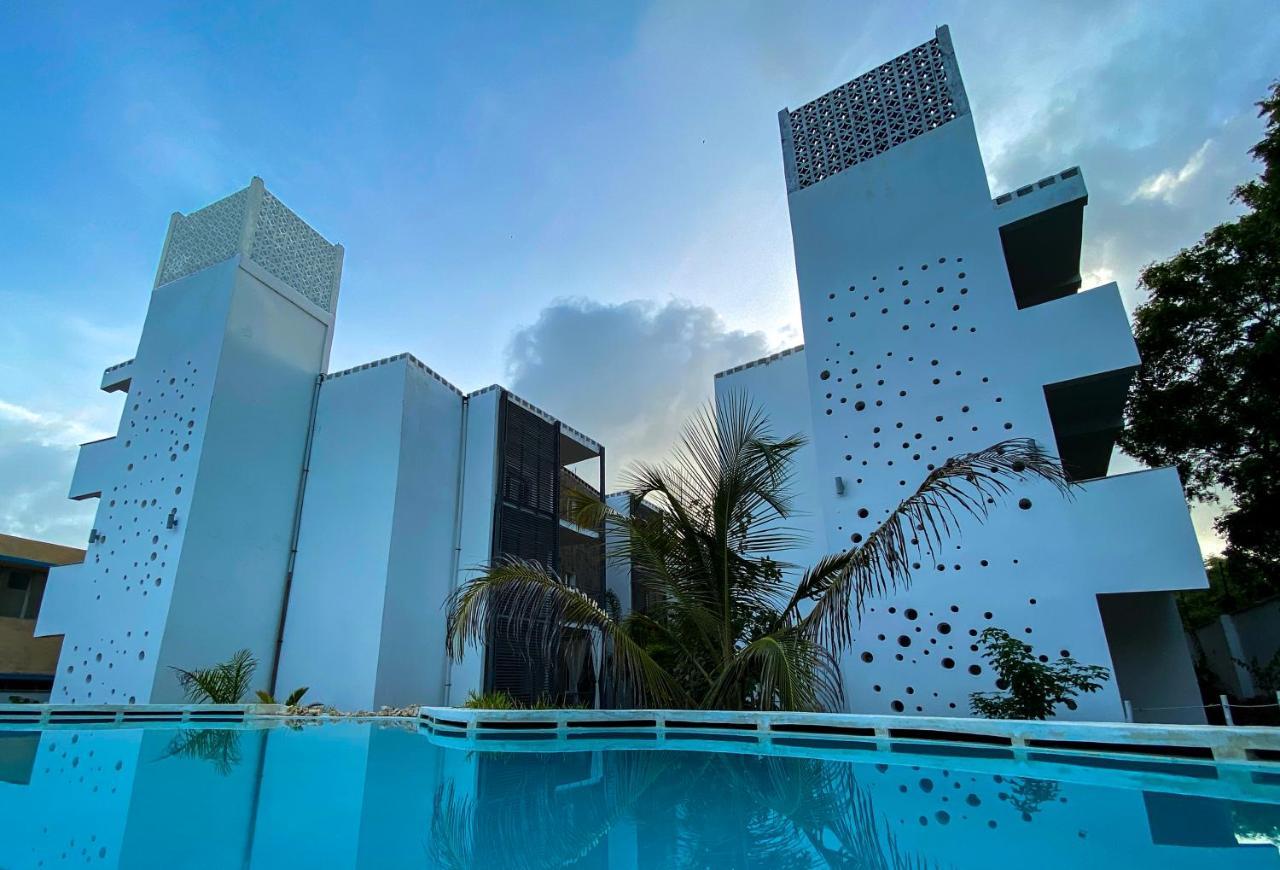 Aqua Resort Playa de Diani Exterior foto