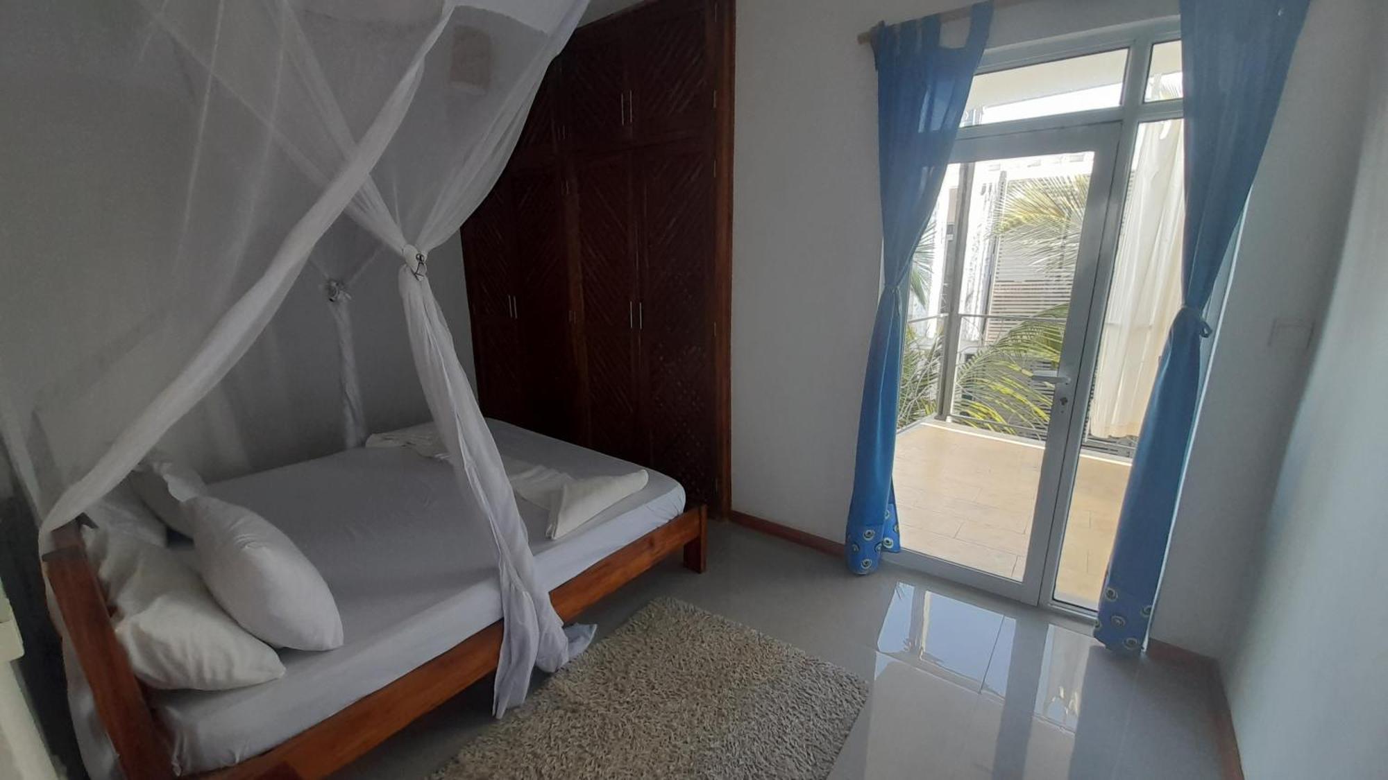 Aqua Resort Playa de Diani Exterior foto